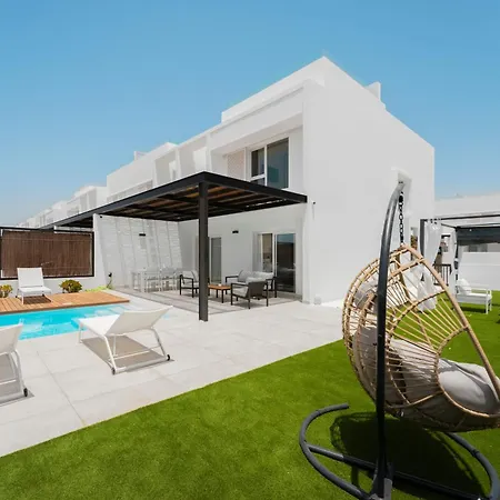 Casa Menta. Relaxing Corner In Front Of The Ocean